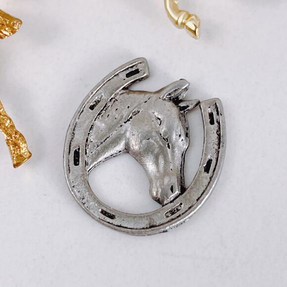 VTG Lot of 3 Horse Brooches and Sterling Charm Mid Century Equestrian Jewelry - Picture 4 of 11